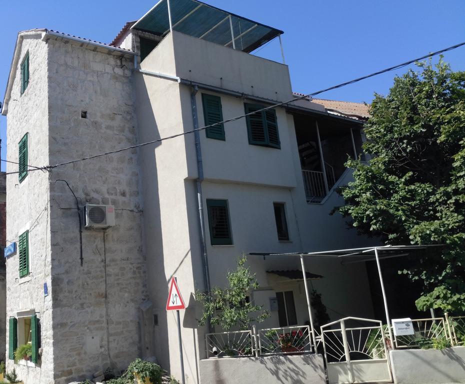 Apartment Marijeta Kastela Exterior photo
